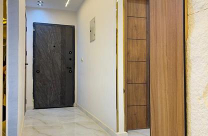 Apartment - 2 Bedrooms - 2 Bathrooms for sale in Gate 3 old - Khafre - Hadayek El Ahram - Giza