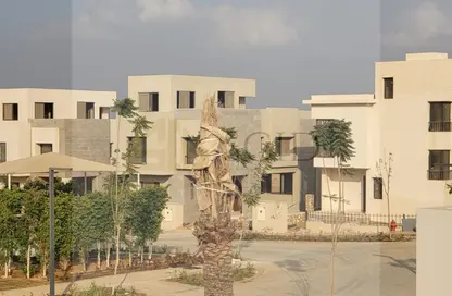 تاون هاوس - 3 غرف نوم - 3 حمامات للبيع في أو ويست - كمبوندات 6 أكتوبر - مدينة 6 أكتوبر - الجيزة