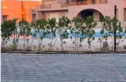 فيلا - 6 غرف نوم - 8 حمامات للبيع في بلايا ريزورت - سيدي عبد الرحمن - الساحل الشمالي