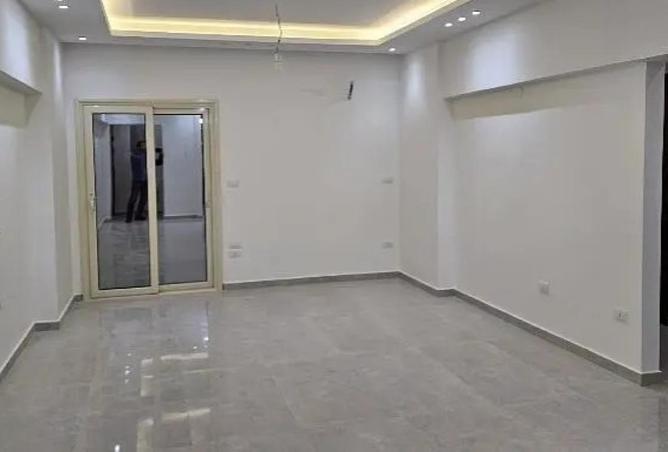 8669259 - Property Image 3