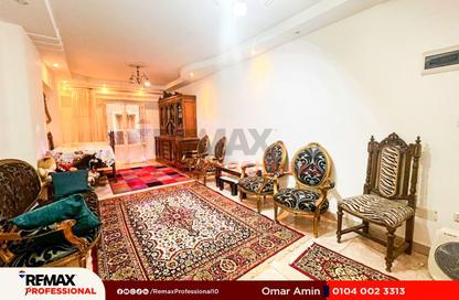 Apartment - 3 Bedrooms - 1 Bathroom for sale in Al Nasr St. - Smouha - Hay Sharq - Alexandria