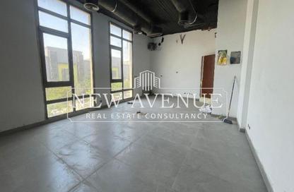 Office Space - 2 Bedrooms - 1 Bathroom for rent in District 5 - 5th Settlement Compounds - The 5th Settlement - New Cairo City - Cairo