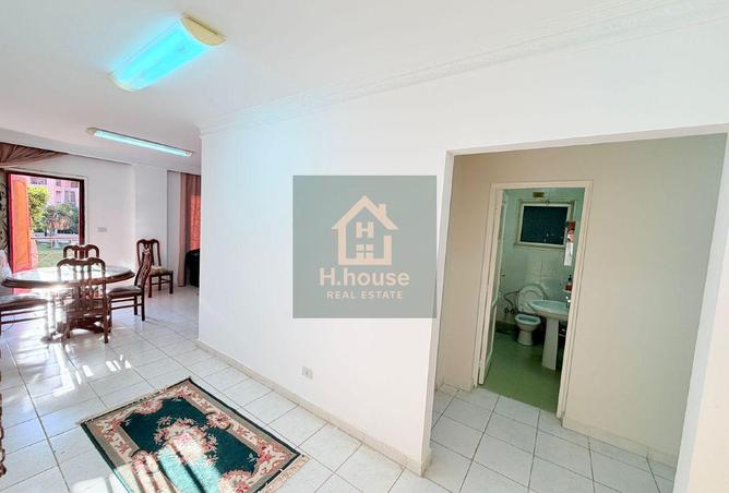 69313209 - Property Main Image