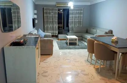 Apartment - 3 Bedrooms - 2 Bathrooms for rent in Gamal Abdel Nasser St. - El Mandara - Hay Than El Montazah - Alexandria