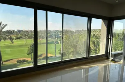 Villa - 5 Bedrooms - 3 Bathrooms for sale in Hyde Park - New Cairo City - Cairo