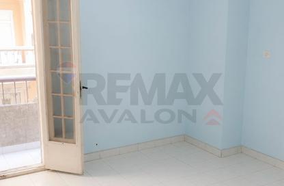 شقة - 2 - 1 للبيع في شارع مسجد سيدي بشر - سيدي بشر - حي اول المنتزة - الاسكندرية