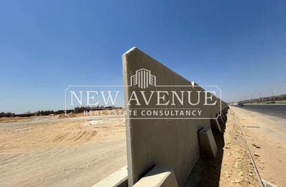 Office Space - 4 Bedrooms - 1 Bathroom for sale in Eastside New Cairo - 5th Settlement Compounds - The 5th Settlement - New Cairo City - Cairo