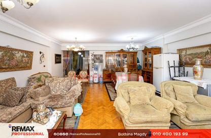 Apartment - 4 Bedrooms - 2 Bathrooms for sale in Victor Ammanuel Square - Smouha - Hay Sharq - Alexandria