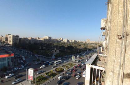 Apartment - 2 Bedrooms - 2 Bathrooms for sale in Al Hegaz St. - Roxy - Heliopolis - Masr El Gedida - Cairo