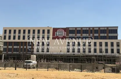 Office Space - 3 Bedrooms - 1 Bathroom for sale in Swan Lake Residence - 5th Settlement Compounds - The 5th Settlement - New Cairo City - Cairo Office Space - 3 Bedrooms - 1 Bathroom for sale in Swan Lake Residence - 5th Settlement Compounds - The 5th Settlement - New Cairo City - Cairo