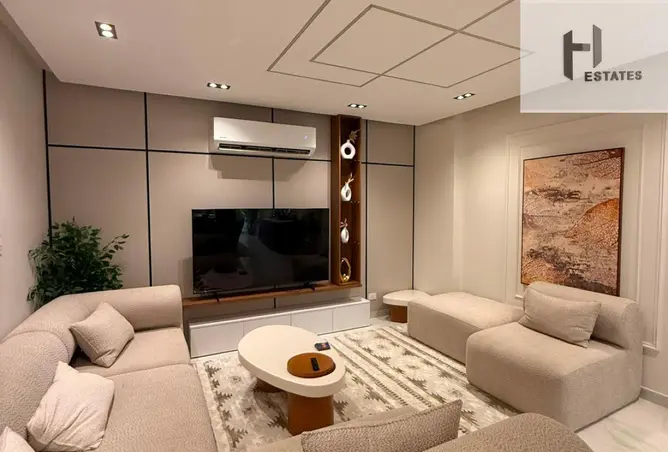 116762010 - Property Image 2