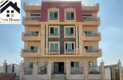 Apartment - 3 Bedrooms - 3 Bathrooms for sale in New Narges - New Cairo City - Cairo