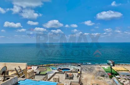 شقة - 3 غرف نوم - 2 حمامات للايجار في شارع المنصوره - سابا باشا - حي شرق - الاسكندرية