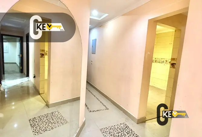 117271609 - Property Image 2