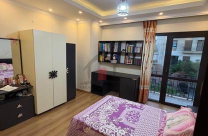 Apartment - 3 - 3 for sale in The Courtyards - Sheikh Zayed Compounds - Sheikh Zayed City - Giza Apartment - 3 - 3 for sale in The Courtyards - Sheikh Zayed Compounds - Sheikh Zayed City - Giza