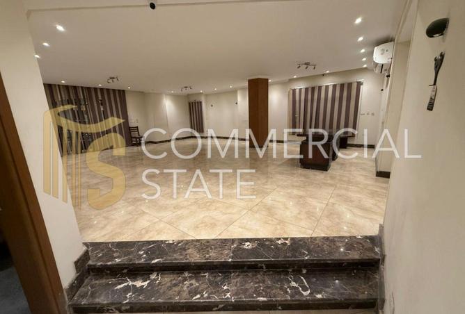72440155 - Property Image 2