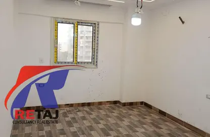 Apartment - 3 Bedrooms - 2 Bathrooms for sale in Street 3 - Al Waha City - 10th District - Nasr City - Cairo