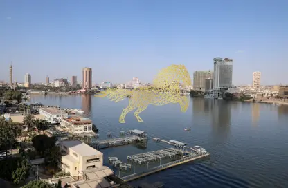 Apartment - 4 Bedrooms - 3 Bathrooms for rent in Nile St. - Dokki - Giza