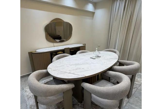 107983015 - Property Image 2