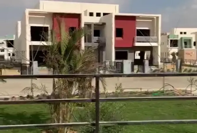 120100000 - صورة العقار 2