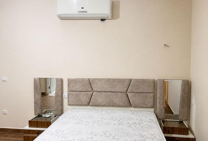 93805367 - Property Main Image