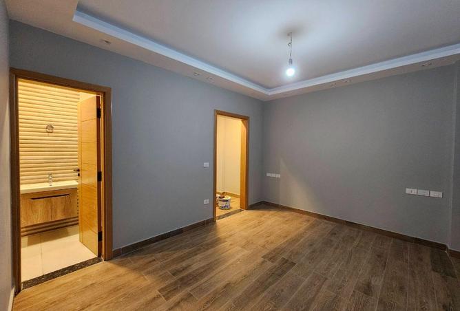 67222685 - صورة العقار 3