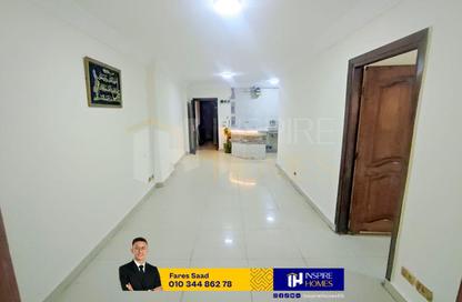 Apartment - 2 Bedrooms - 2 Bathrooms for rent in Cleopatra - Hay Sharq - Alexandria