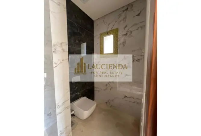 115178057 - Property Image 2