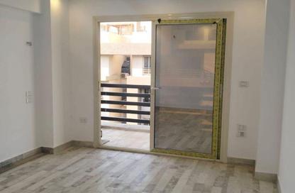 Apartment - 2 Bedrooms - 1 Bathroom for rent in Kenz - Hadayek October - 6 October City - Giza Apartment - 2 Bedrooms - 1 Bathroom for rent in Kenz - Hadayek October - 6 October City - Giza