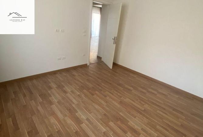 62402657 - صورة العقار 3