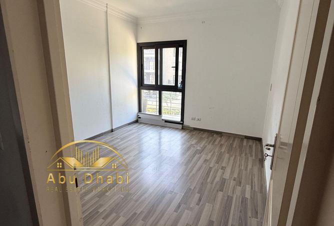 106029659 - Property Image 3