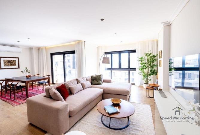 69804382 - Property Image 3