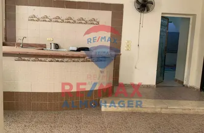 فيلا - 4 غرف نوم - 3 حمامات للايجار في الحي الخامس - مدينة 6 أكتوبر - الجيزة