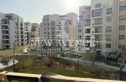 Apartment - 3 Bedrooms - 3 Bathrooms for sale in District 5 - 5th Settlement Compounds - The 5th Settlement - New Cairo City - Cairo