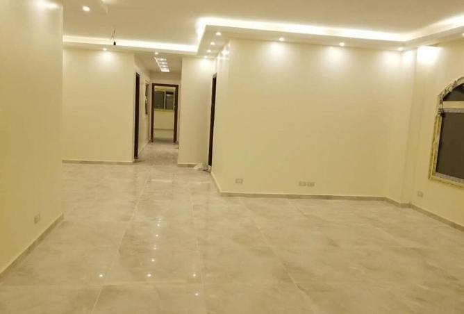 8721686 - Property Image 3