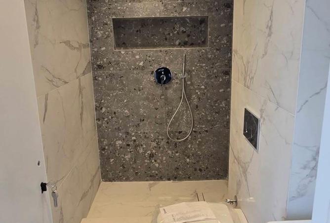 8640310 - صورة العقار 2