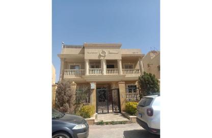 Apartment - 3 Bedrooms - 2 Bathrooms for sale in East The Academy - New Cairo City - Cairo