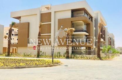 Apartment - 3 Bedrooms - 3 Bathrooms for sale in Granda Life - El Shorouk Compounds - Shorouk City - Cairo