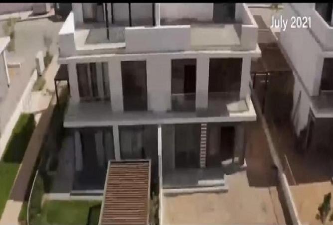 2OimsGXbo7U - Property Image 3