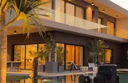 Villa - 6 Bedrooms - 6 Bathrooms for sale in Swan Lake West - 6 October Compounds - 6 October City - Giza