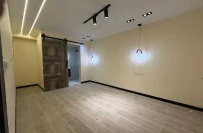 شقة - 3 غرف نوم - 3 حمامات للبيع في شارع لبنان - المهندسين - الجيزة