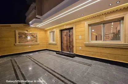 Apartment - 3 Bedrooms - 3 Bathrooms for sale in Gate 4 - Mena - Hadayek El Ahram - Giza