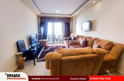 شقة - 3 غرف نوم - 1 حمام للبيع في طريق الجيش - كامب شيزار - حي وسط - الاسكندرية