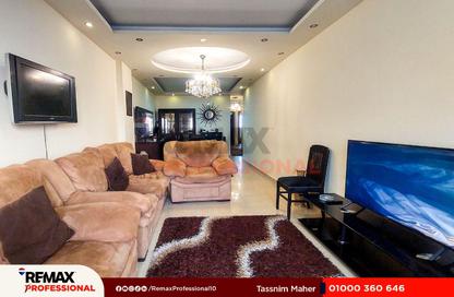 شقة - 3 غرف نوم - 1 حمام للبيع في طريق الجيش - كامب شيزار - حي وسط - الاسكندرية