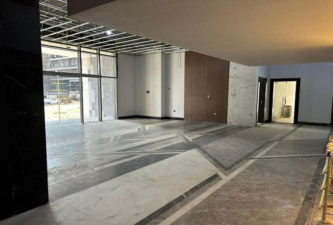 8647600 - Property Image 3