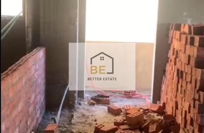 Apartment - 2 Bedrooms - 1 Bathroom for sale in Al Gezira St. - South Investors Area - New Cairo City - Cairo