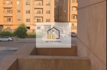 Apartment - 2 Bedrooms - 1 Bathroom for sale in Al Gezira St. - South Investors Area - New Cairo City - Cairo