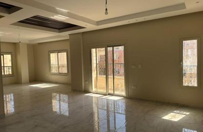 Apartment - 3 Bedrooms - 2 Bathrooms for rent in Mohamed Naguib Axis - Abou El Houl - New Cairo City - Cairo