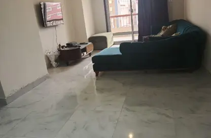 Office Space - 2 Bedrooms - 1 Bathroom for rent in Al Merghany St. - Ard El Golf - Heliopolis - Masr El Gedida - Cairo