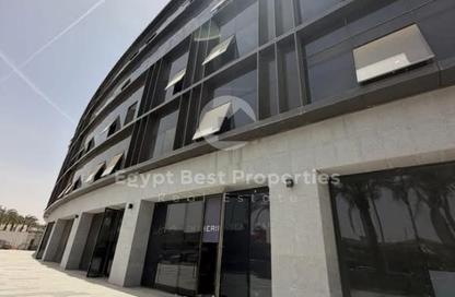 Office Space - Studio - 2 Bathrooms for sale in Lake View Residence - 5th Settlement Compounds - The 5th Settlement - New Cairo City - Cairo Office Space - Studio - 2 Bathrooms for sale in Lake View Residence - 5th Settlement Compounds - The 5th Settlement - New Cairo City - Cairo